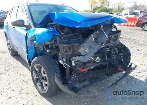 2018 Jeep Compass Trailhawk 4X4 z USA, uszkodzony, nr VIN 3C4NJDDB5JT299382